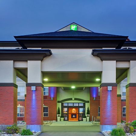 Holiday Inn Express Hotel & Suites Sherwood Park-Edmonton Area By Ihg Exterior photo
