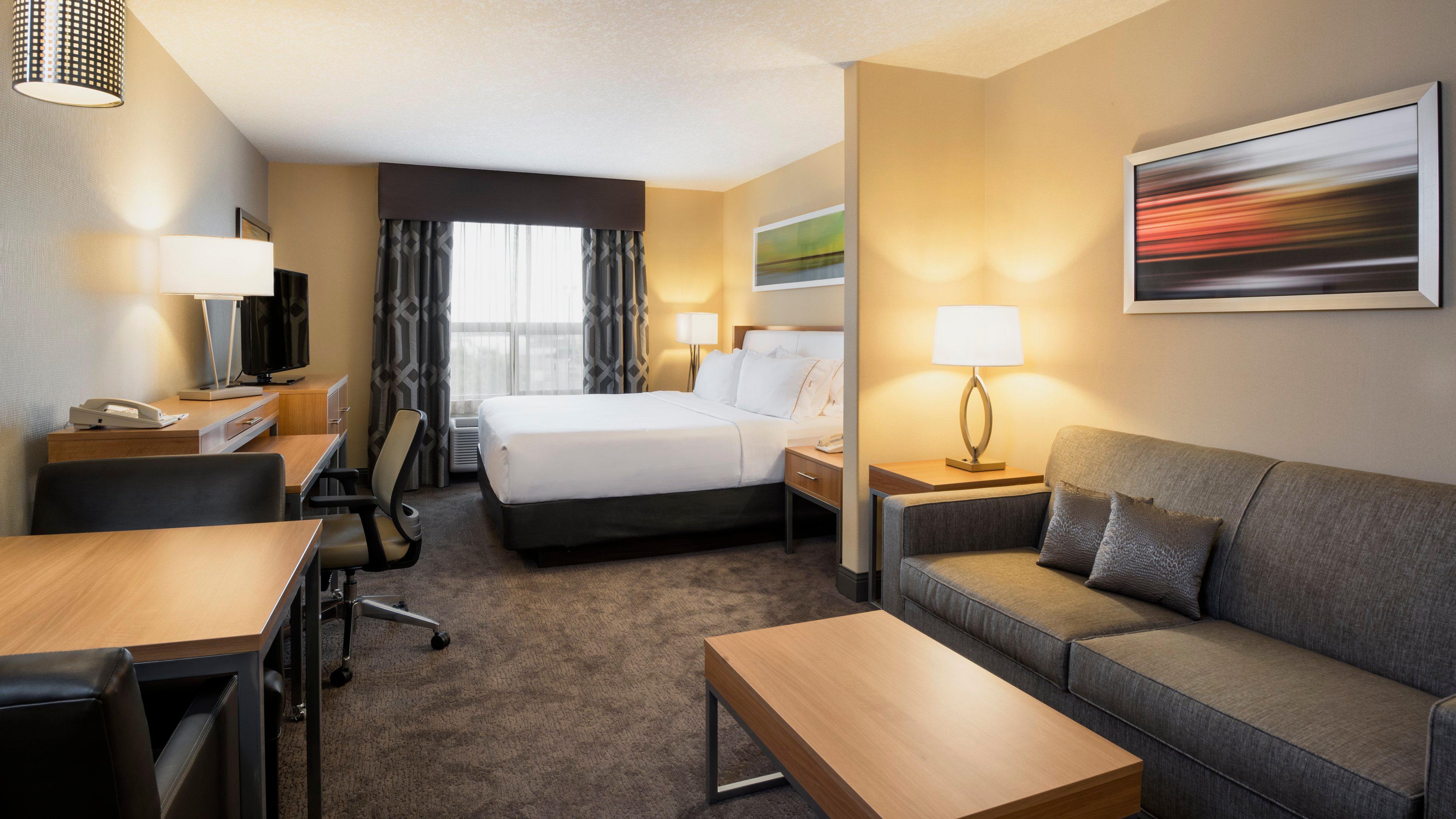 Holiday Inn Express Hotel & Suites Sherwood Park-Edmonton Area By Ihg Exterior photo