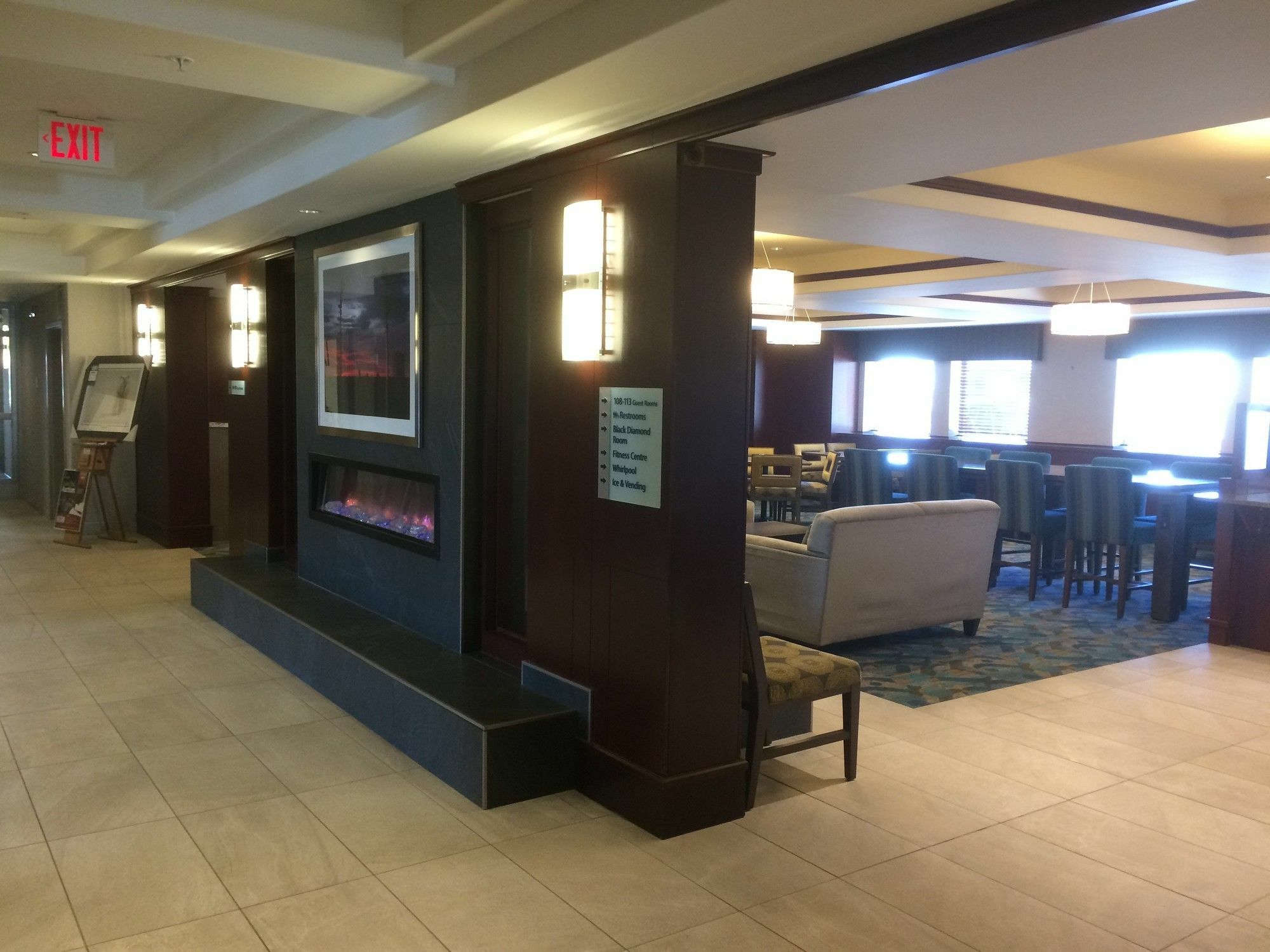 Holiday Inn Express Hotel & Suites Sherwood Park-Edmonton Area By Ihg Exterior photo